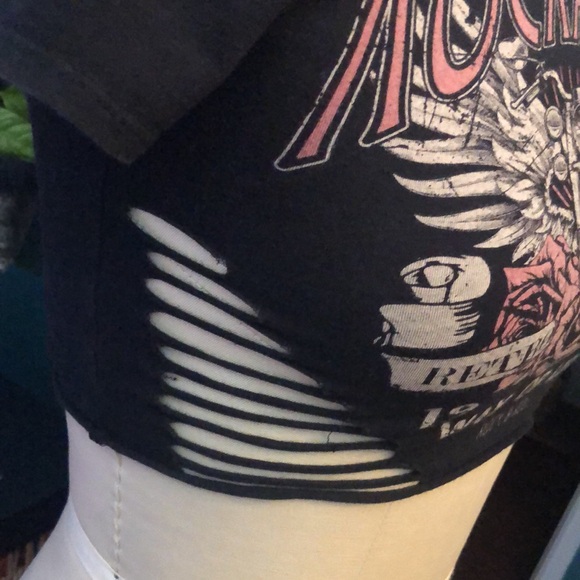 ROCKABILLY cropped Tshirt with cutouts - Picture 3 of 5